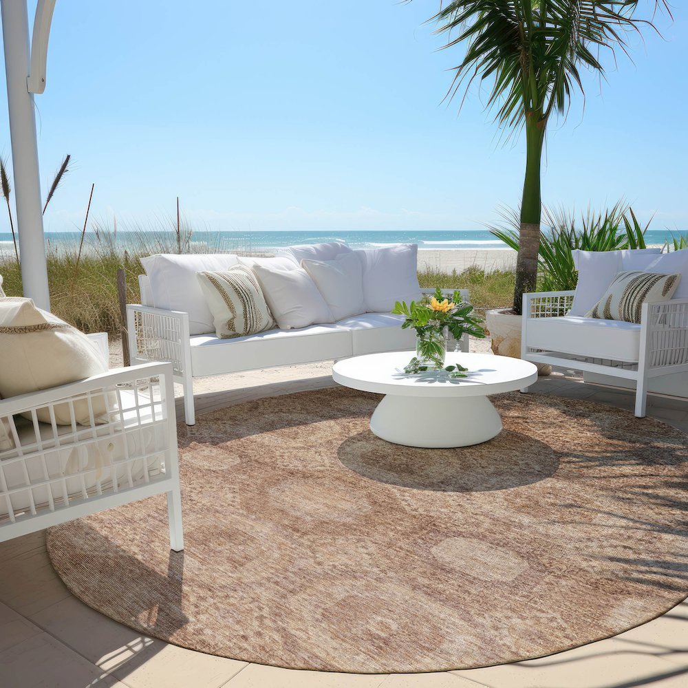 Machine Washable Indoor/Outdoor Chantille Copper 8' x 8' Round Rug. Picture 6