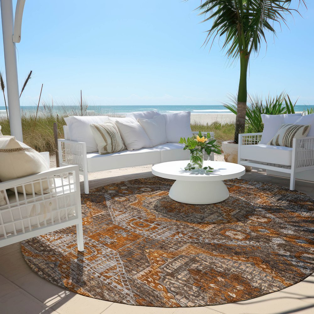 Machine Washable Indoor/Outdoor Chantille Copper 8' x 8' Round Rug. Picture 6
