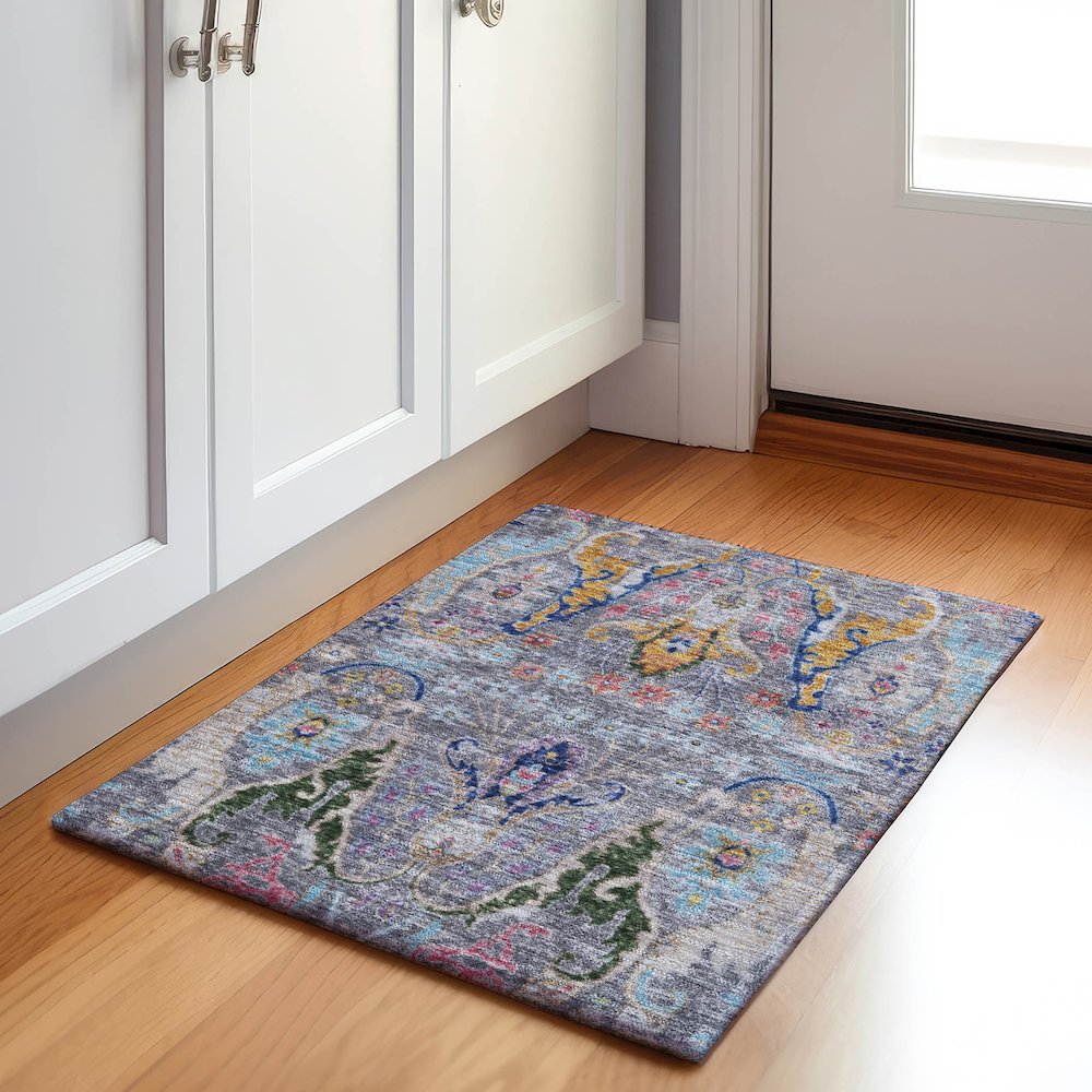 Machine Washable Indoor/Outdoor Chantille Gray 1'8" x 2'6" Rug. Picture 5