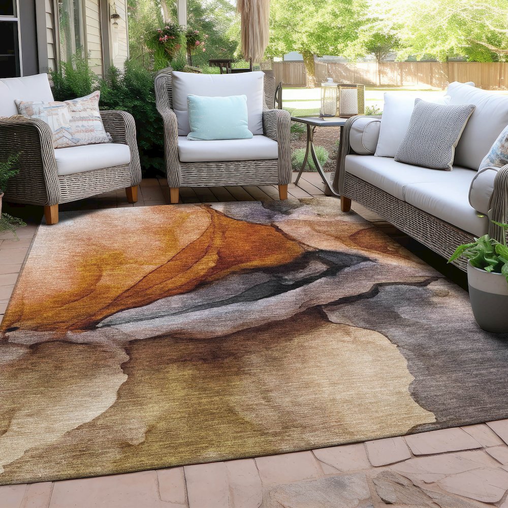 Machine Washable Indoor/Outdoor Chantille Paprika 2'6" x 3'10" Rug. Picture 7