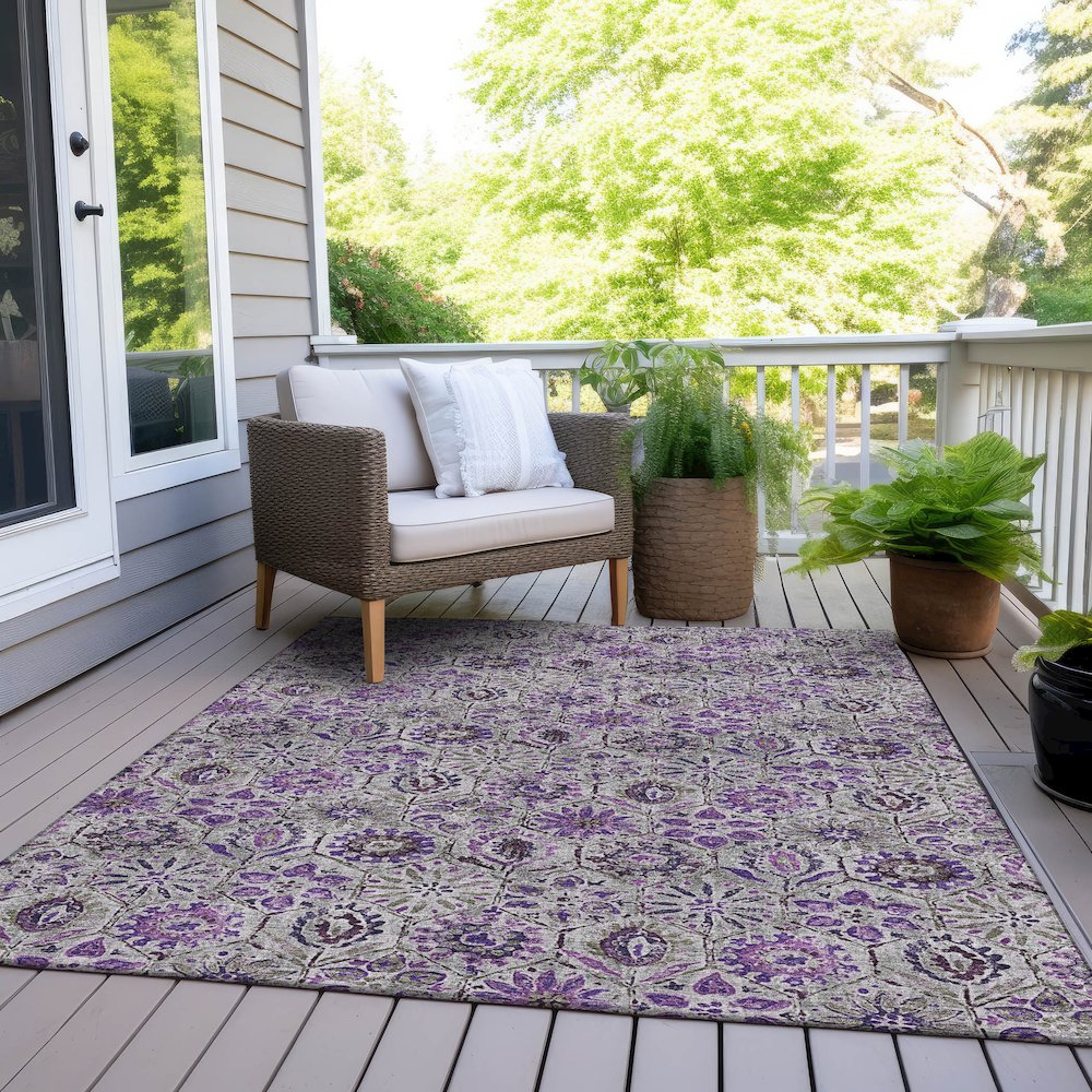 Machine Washable Indoor/Outdoor Chantille Purple 2'6" x 3'10" Rug. Picture 8