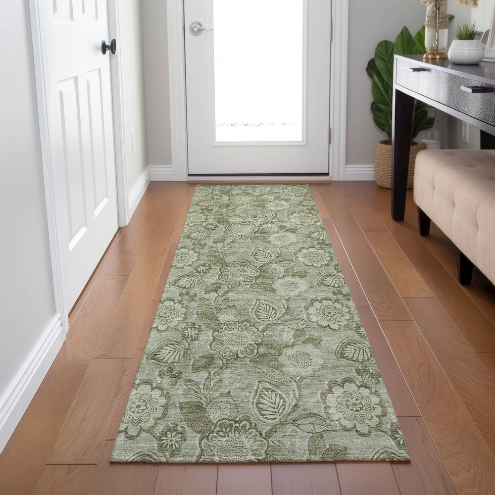 Machine Washable Indoor/Outdoor Chantille Aloe 2'3" x 7'6" Runner Rug. Picture 5