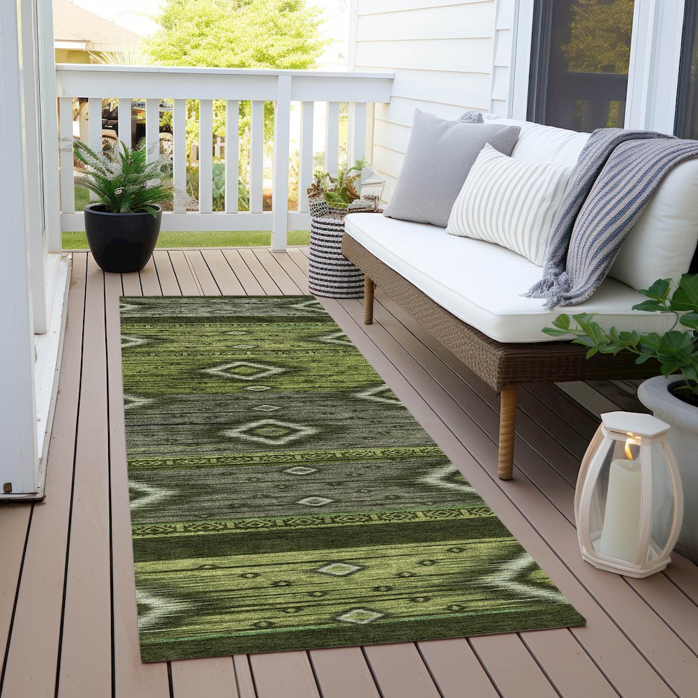 Machine Washable Indoor/Outdoor Chantille Aloe 2'3" x 7'6" Runner Rug. Picture 6