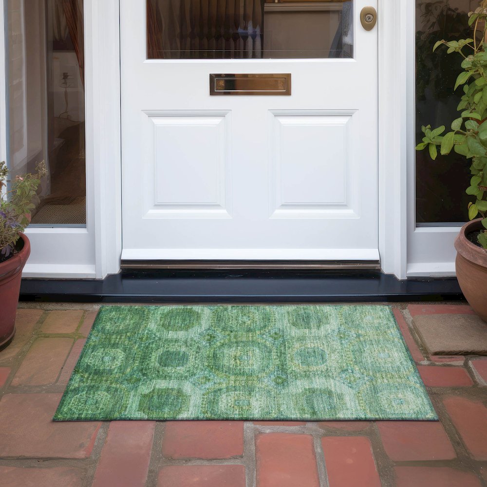Machine Washable Indoor/Outdoor Chantille Emerald 1'8" x 2'6" Rug. Picture 6