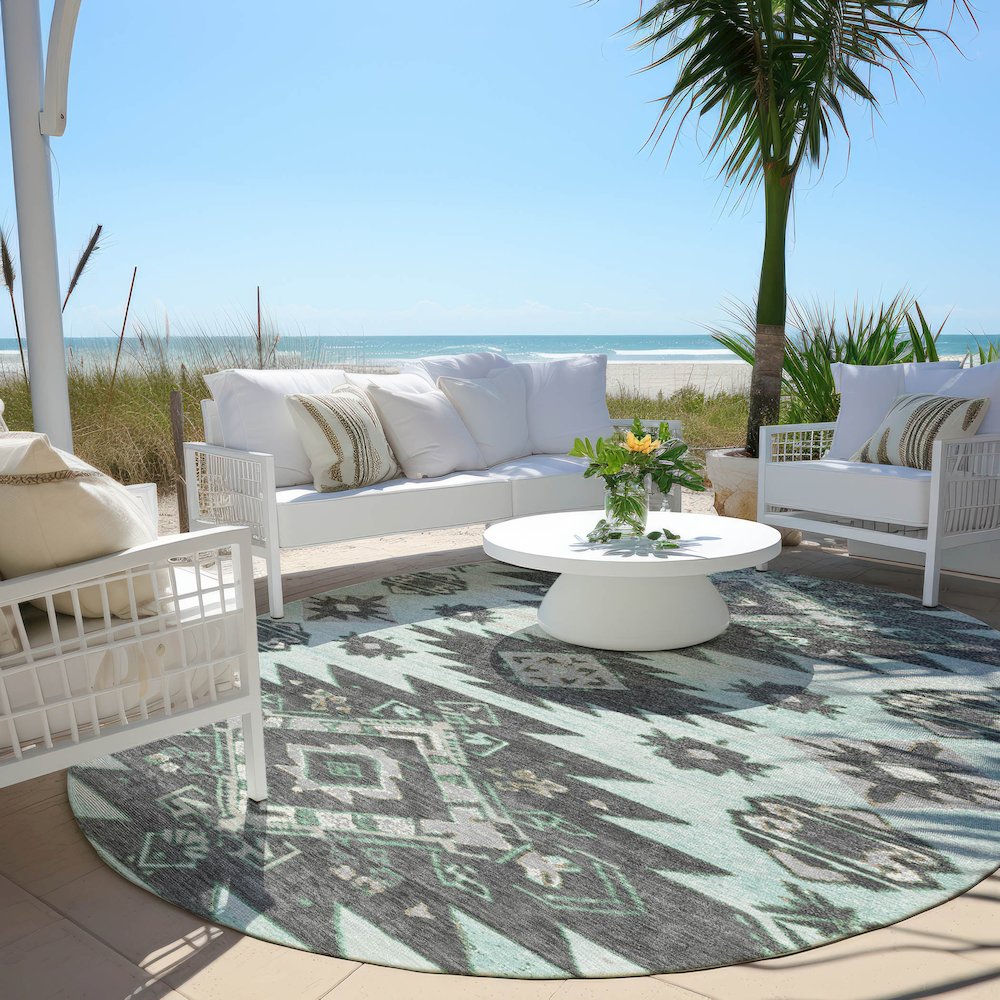 Machine Washable Indoor/Outdoor Chantille Mint 8' x 8' Round Rug. Picture 6