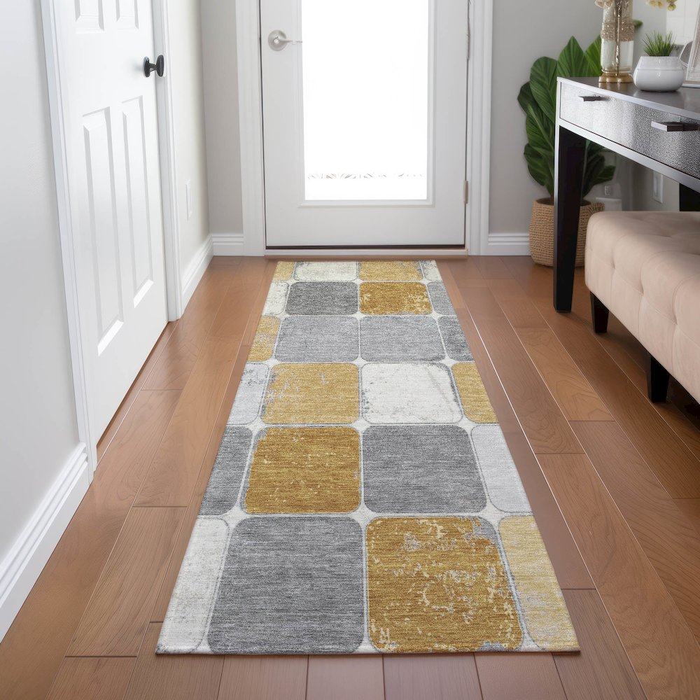 Machine Washable Indoor/Outdoor Chantille Gold 2'3" x 7'6" Runner Rug. Picture 5