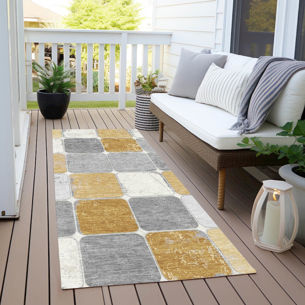Machine Washable Indoor/Outdoor Chantille Gold 2'3" x 7'6" Runner Rug. Picture 6