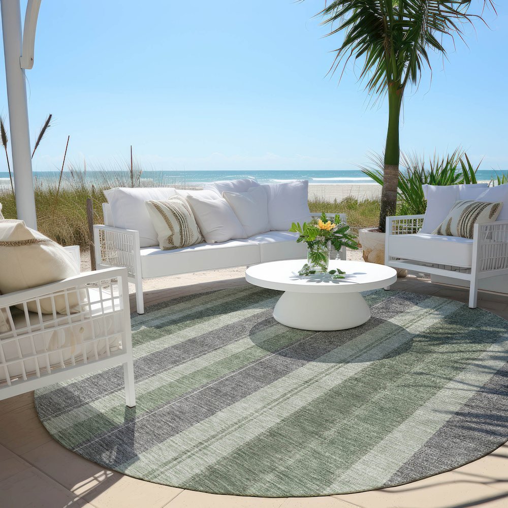 Machine Washable Indoor/Outdoor Chantille Green 8' x 8' Round Rug. Picture 6