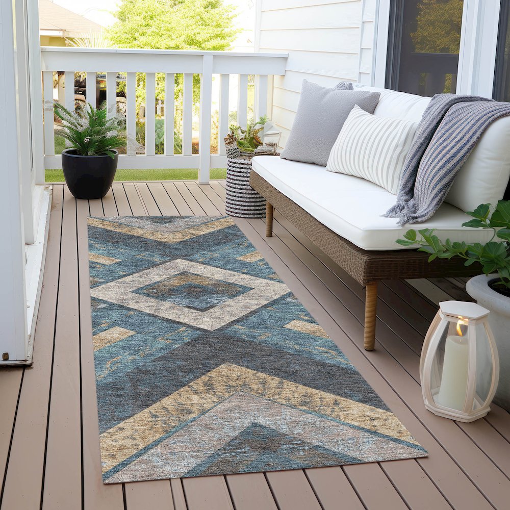 Machine Washable Indoor/Outdoor Chantille Navy 2'3" x 7'6" Runner Rug. Picture 6