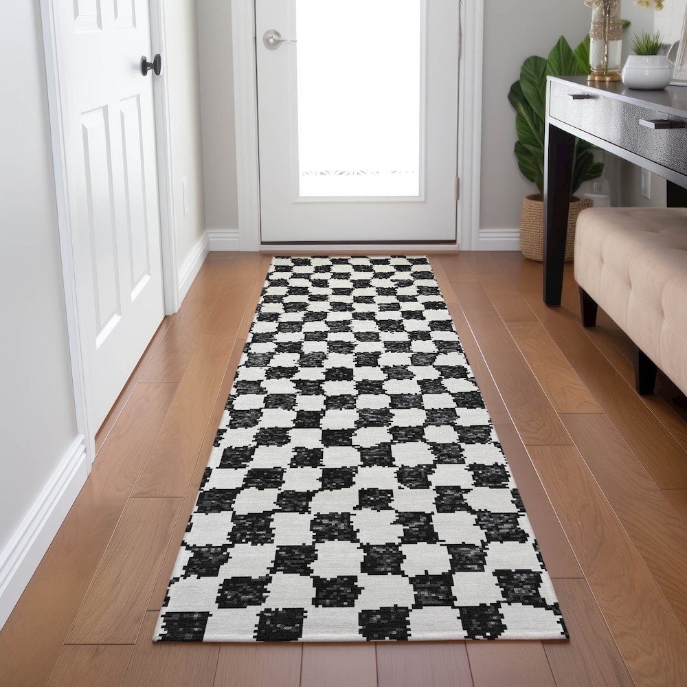 Machine Washable Indoor/Outdoor Chantille Black 2'3" x 7'6" Runner Rug. Picture 5