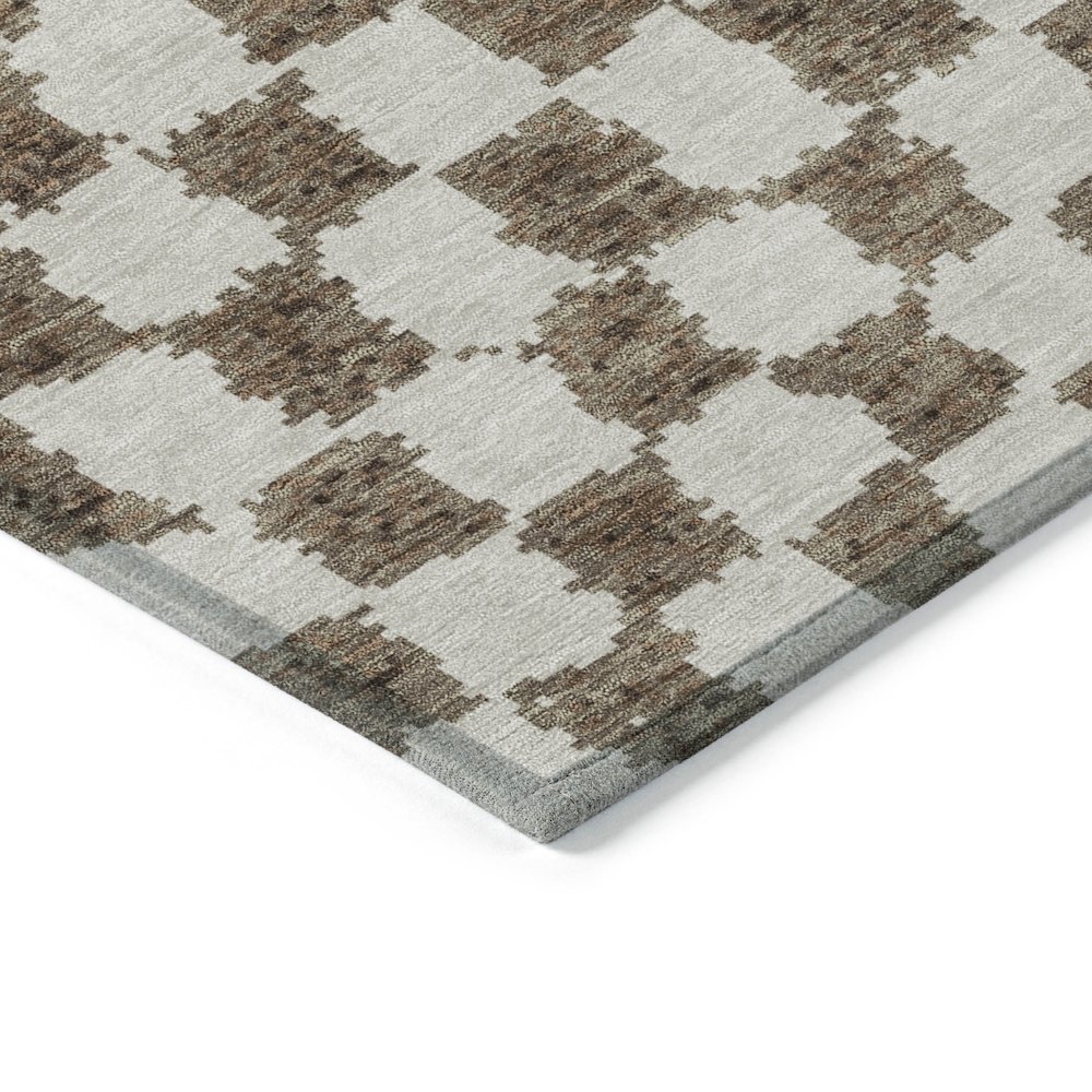 Machine Washable Indoor/Outdoor Chantille Brown 1'8" x 2'6" Rug. Picture 3