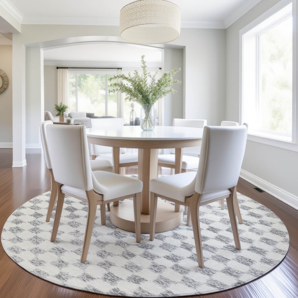 Machine Washable Indoor/Outdoor Chantille Gray 8' x 8' Round Rug. Picture 5