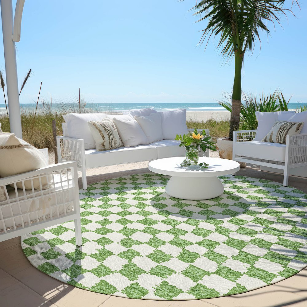 Machine Washable Indoor/Outdoor Chantille Green 8' x 8' Round Rug. Picture 6