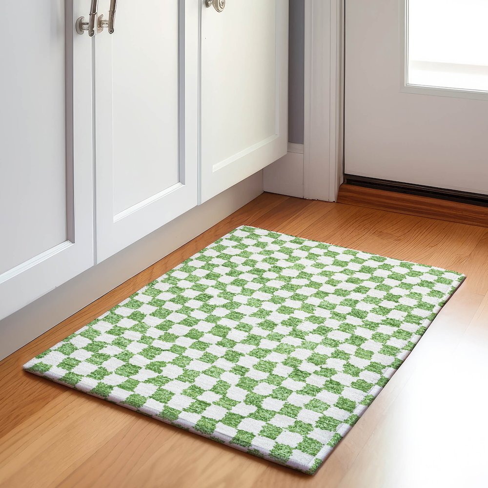 Machine Washable Indoor/Outdoor Chantille Green 1'8" x 2'6" Rug. Picture 5