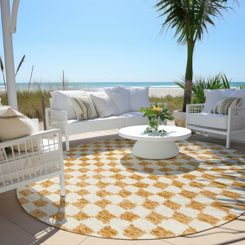 Machine Washable Indoor/Outdoor Chantille Orange 8' x 8' Round Rug. Picture 6