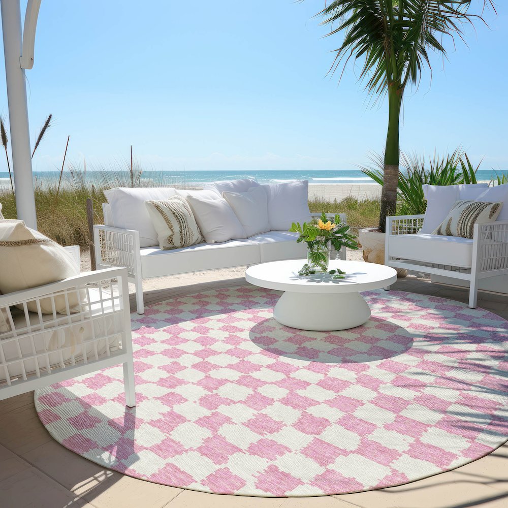 Machine Washable Indoor/Outdoor Chantille Pink 8' x 8' Round Rug. Picture 6