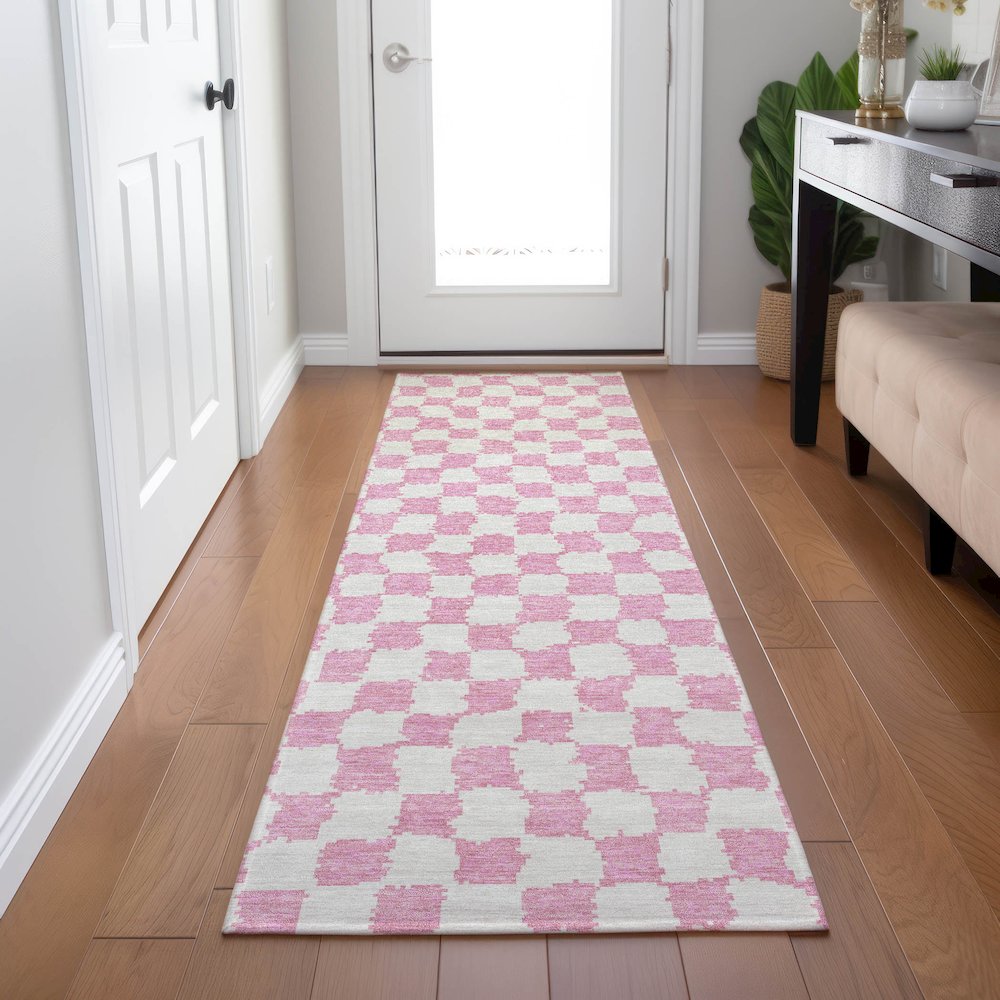 Machine Washable Indoor/Outdoor Chantille Pink 2'3" x 7'6" Runner Rug. Picture 5