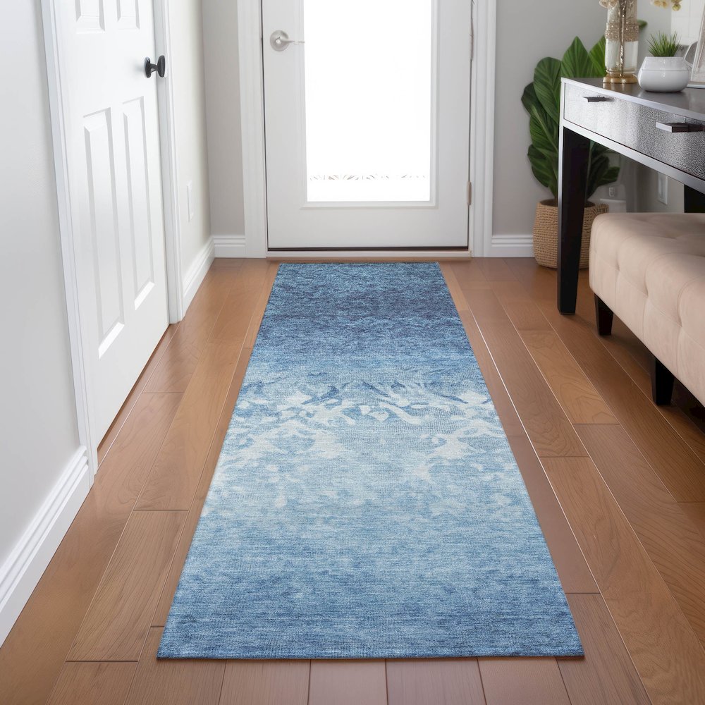 Machine Washable Indoor/Outdoor Chantille Denim 2'3" x 7'6" Runner Rug. Picture 5