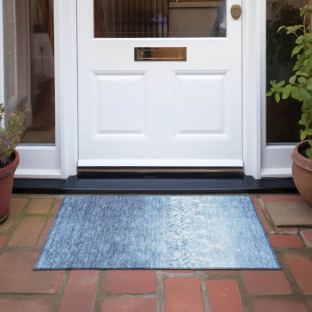 Machine Washable Indoor/Outdoor Chantille Denim 1'8" x 2'6" Rug. Picture 6