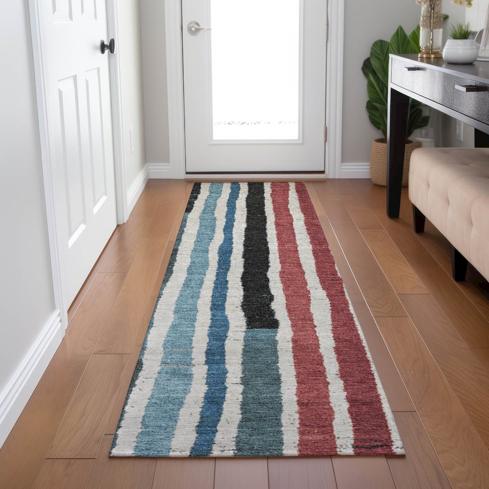 Machine Washable Indoor/Outdoor Chantille Black 2'3" x 7'6" Runner Rug. Picture 5