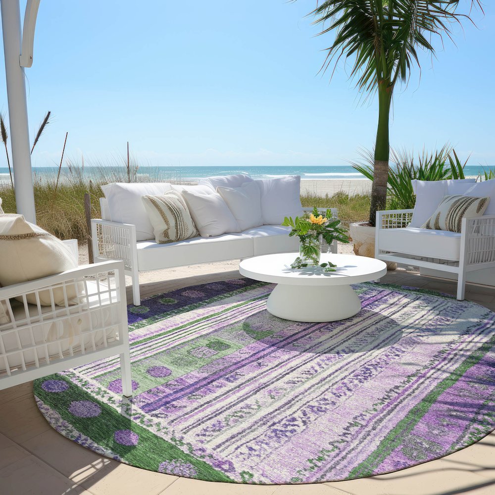 Machine Washable Indoor/Outdoor Chantille Green 8' x 8' Round Rug. Picture 6