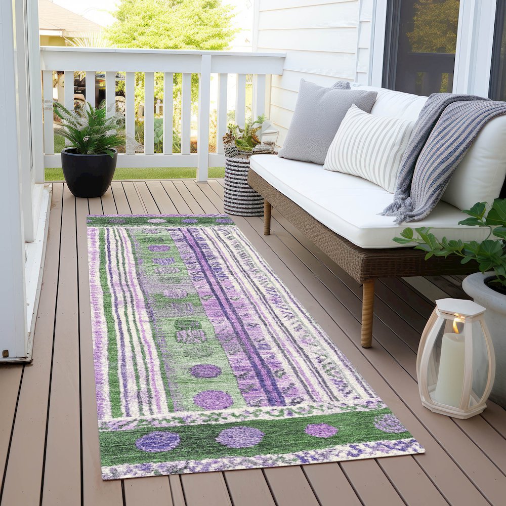 Machine Washable Indoor/Outdoor Chantille Green 2'3" x 7'6" Runner Rug. Picture 6