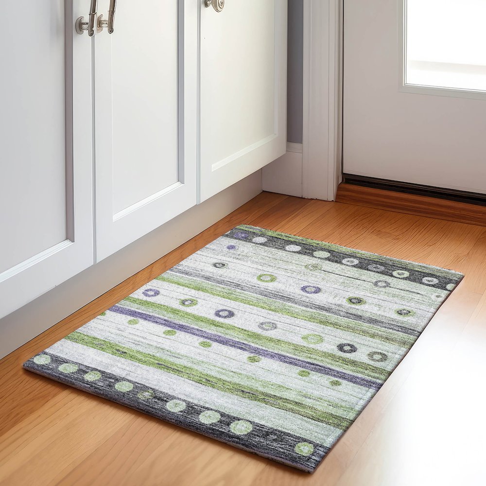 Machine Washable Indoor/Outdoor Chantille Aloe 1'8" x 2'6" Rug. Picture 5