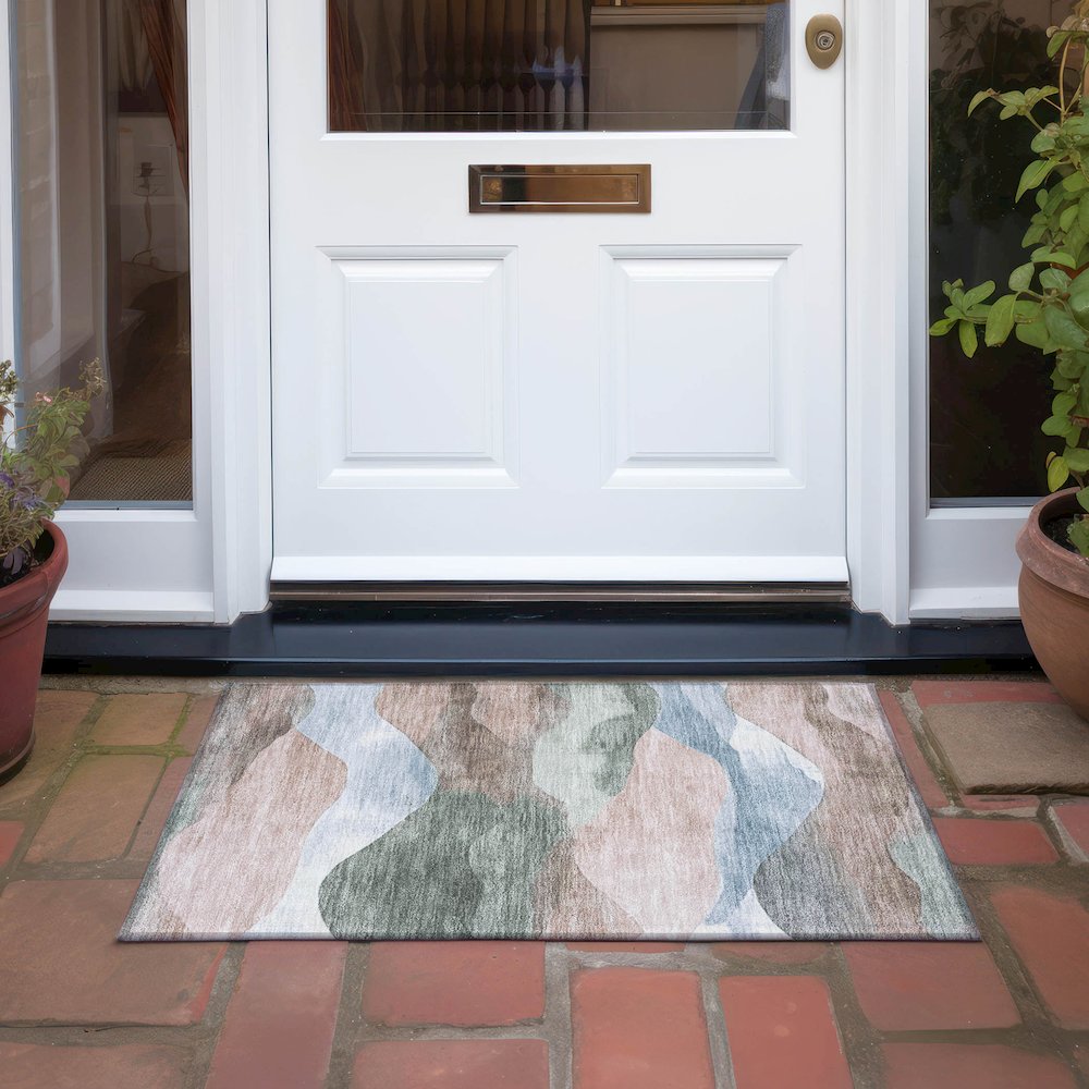 Machine Washable Indoor/Outdoor Chantille Salmon 1'8" x 2'6" Rug. Picture 6