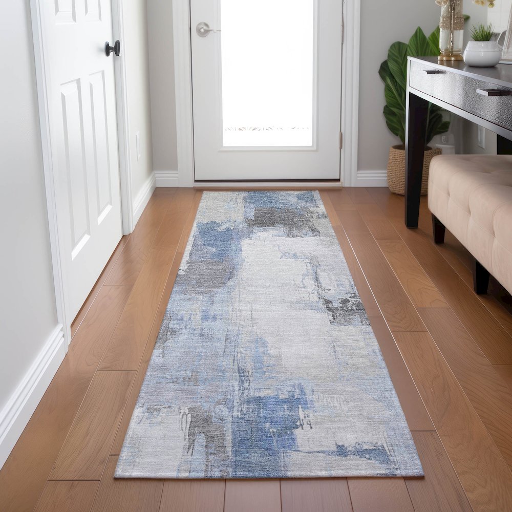 Machine Washable Indoor/Outdoor Chantille Denim 2'3" x 7'6" Runner Rug. Picture 5