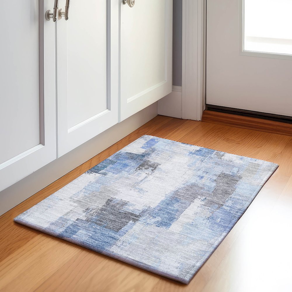 Machine Washable Indoor/Outdoor Chantille Denim 1'8" x 2'6" Rug. Picture 5