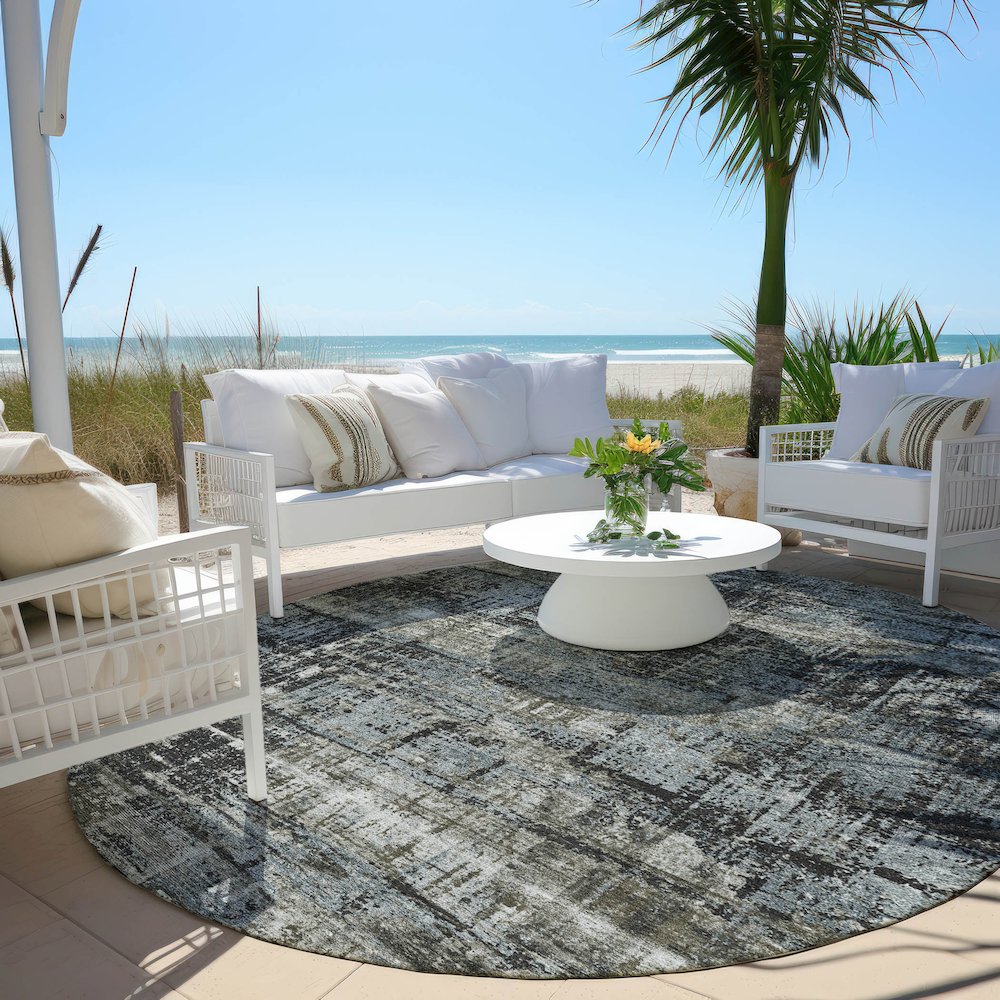 Machine Washable Indoor/Outdoor Chantille Charcoal 8' x 8' Round Rug. Picture 6