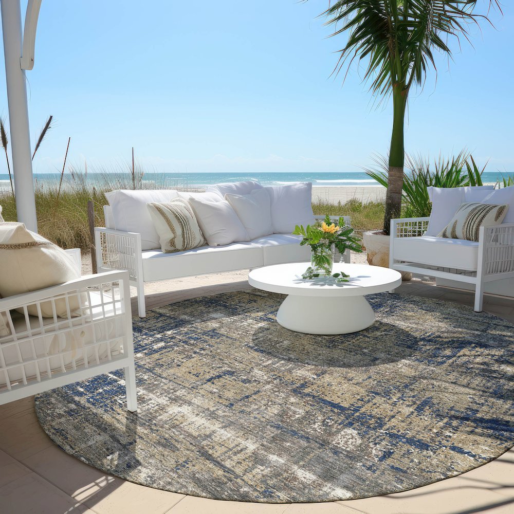Machine Washable Indoor/Outdoor Chantille Navy 8' x 8' Round Rug. Picture 6