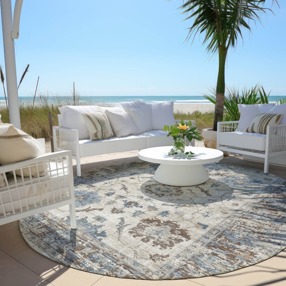 Machine Washable Indoor/Outdoor Chantille Putty 8' x 8' Round Rug. Picture 6