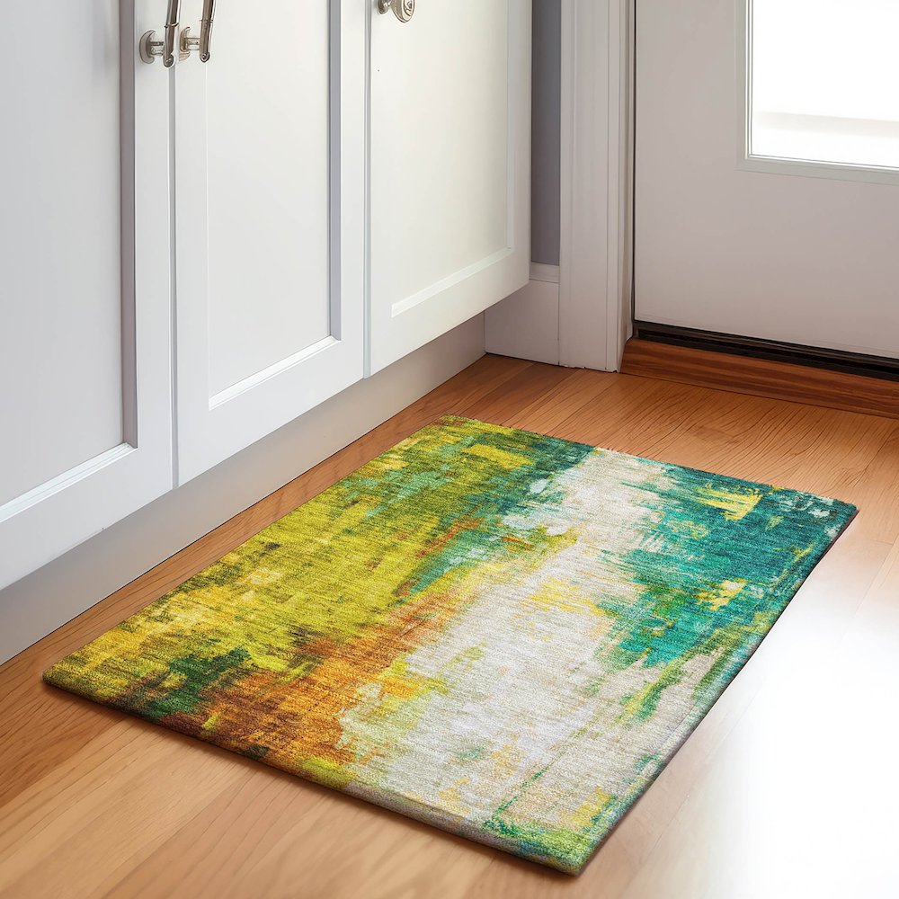 Machine Washable Indoor/Outdoor Chantille Green 1'8" x 2'6" Rug. Picture 5