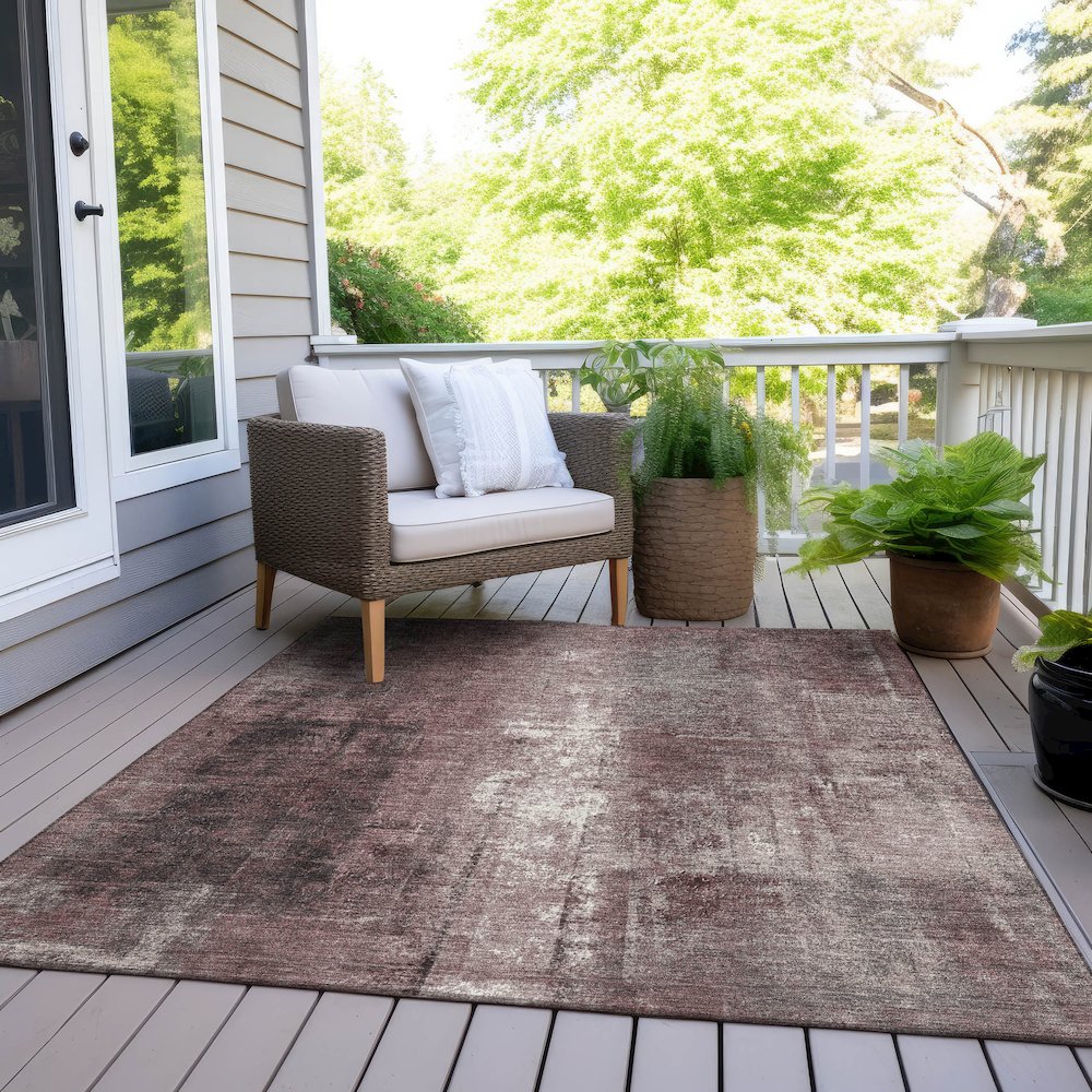 Machine Washable Indoor/Outdoor Chantille Blush 2'6" x 3'10" Rug. Picture 8