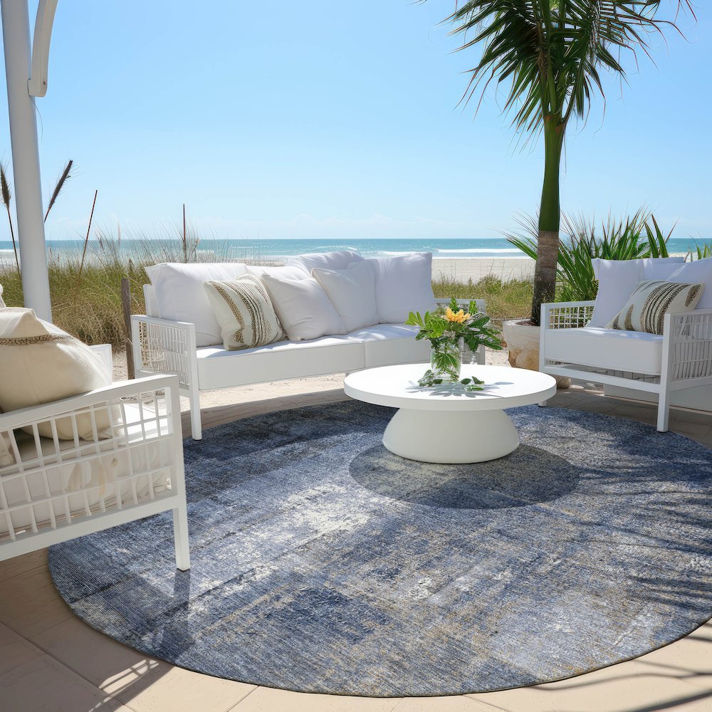 Machine Washable Indoor/Outdoor Chantille Navy 8' x 8' Round Rug. Picture 6