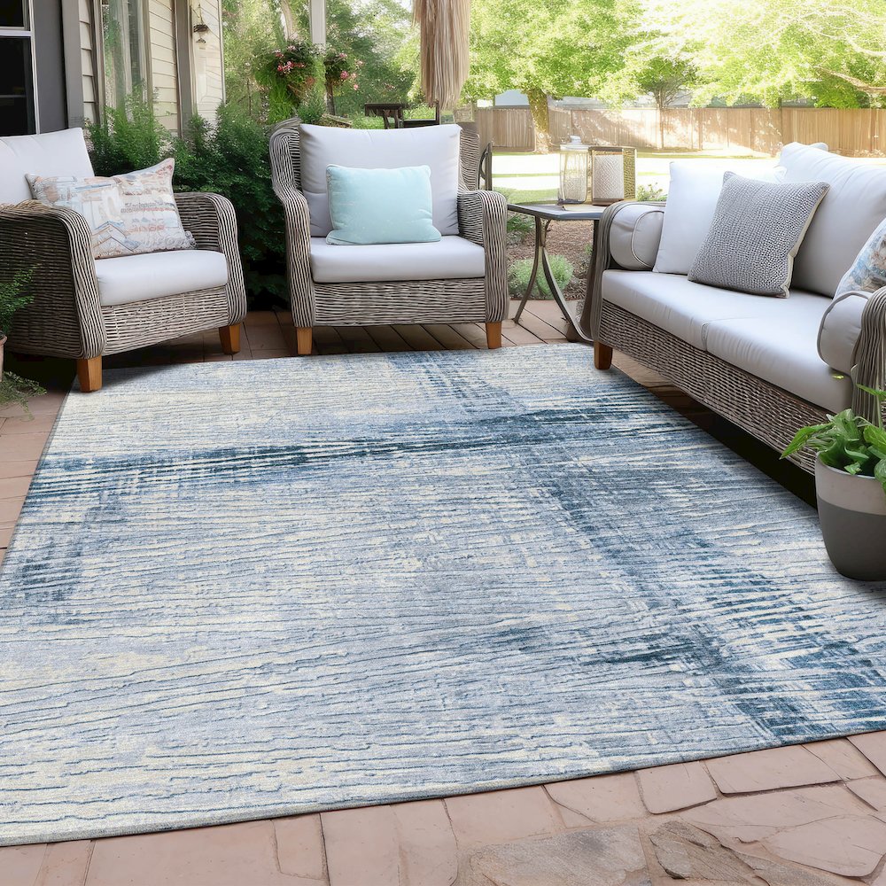 Machine Washable Indoor/Outdoor Chantille Sky 2'6" x 3'10" Rug. Picture 7