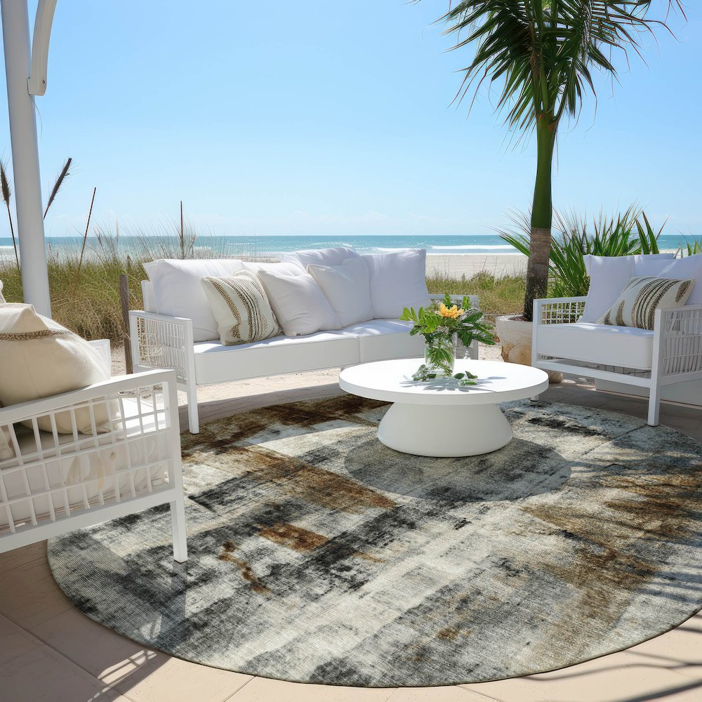 Machine Washable Indoor/Outdoor Chantille Taupe 8' x 8' Round Rug. Picture 6