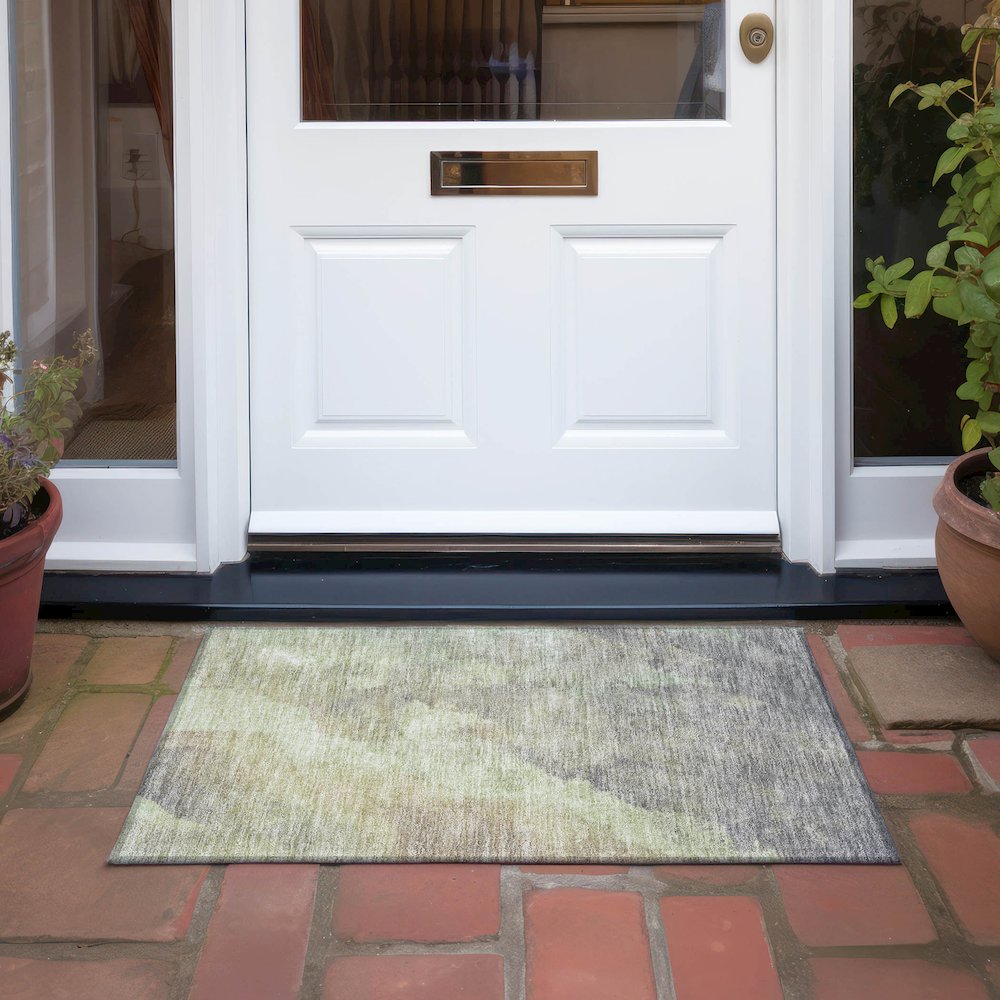 Machine Washable Indoor/Outdoor Chantille Aloe 1'8" x 2'6" Rug. Picture 6