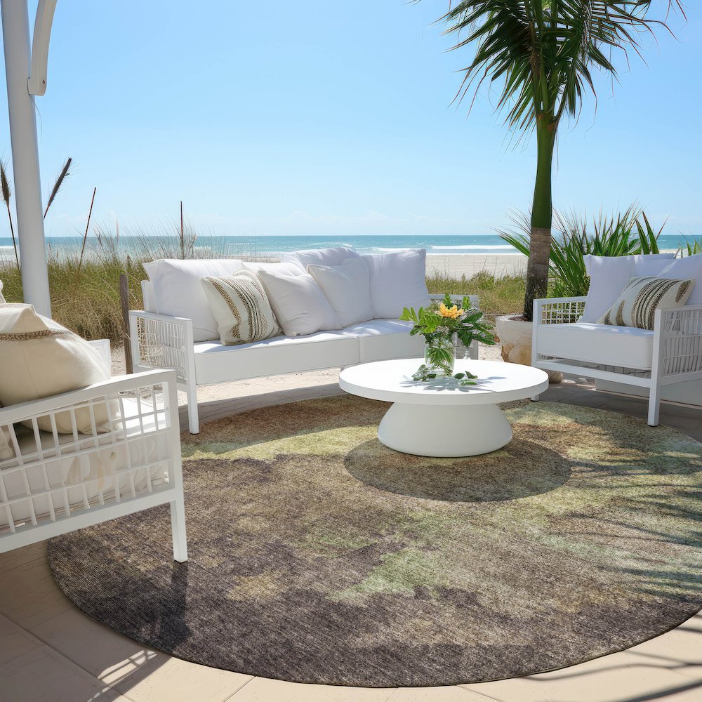 Machine Washable Indoor/Outdoor Chantille Mocha 8' x 8' Round Rug. Picture 6
