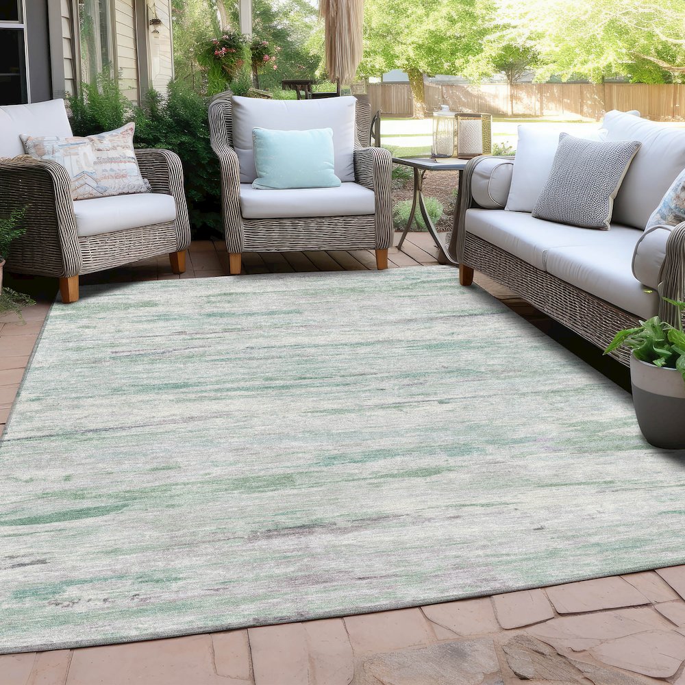 Machine Washable Indoor/Outdoor Chantille Aloe 2'6" x 3'10" Rug. Picture 7