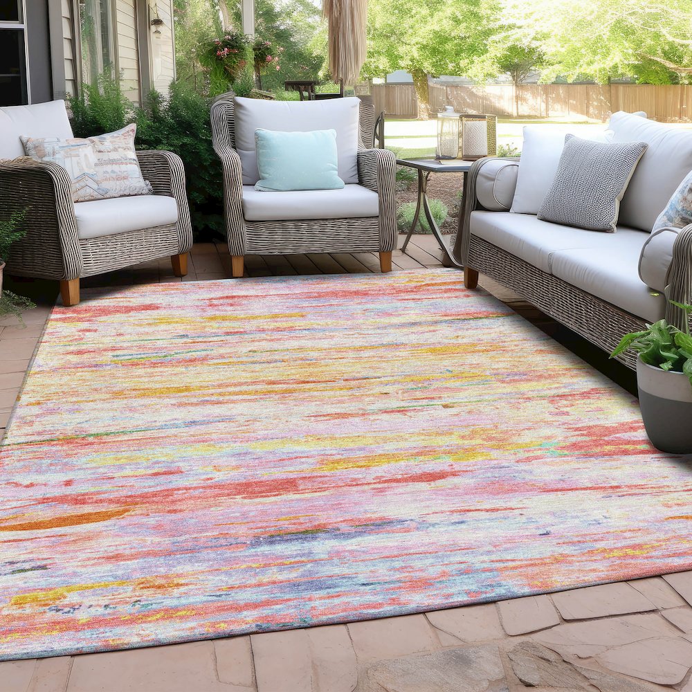 Machine Washable Indoor/Outdoor Chantille Coral 2'6" x 3'10" Rug. Picture 7