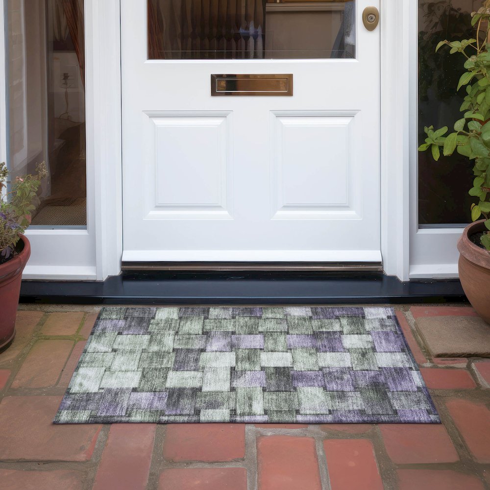 Machine Washable Indoor/Outdoor Chantille Sage 1'8" x 2'6" Rug. Picture 6