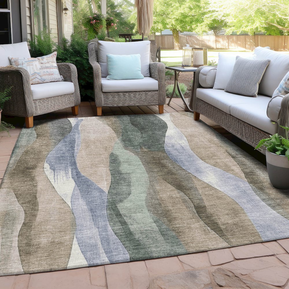 Machine Washable Indoor/Outdoor Chantille Beige 2'6" x 3'10" Rug. Picture 7