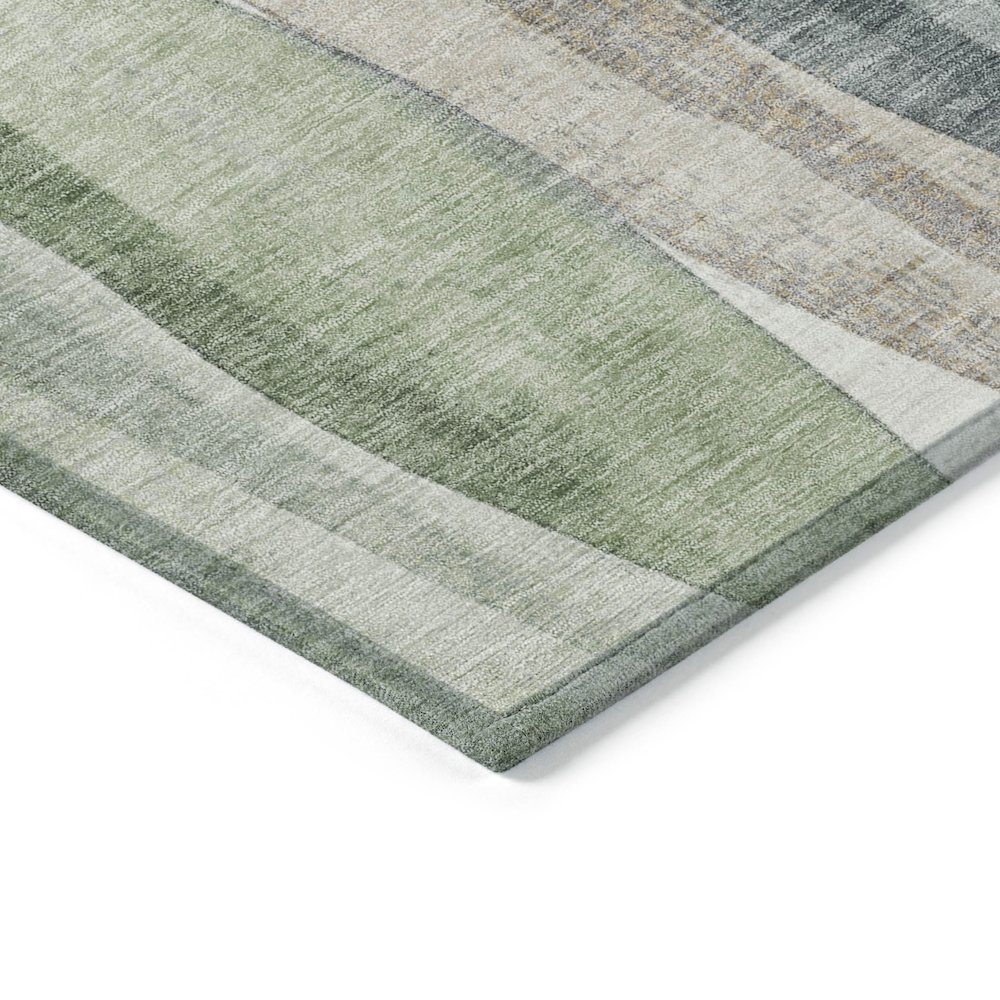 Machine Washable Indoor/Outdoor Chantille Fern 1'8" x 2'6" Rug. Picture 3