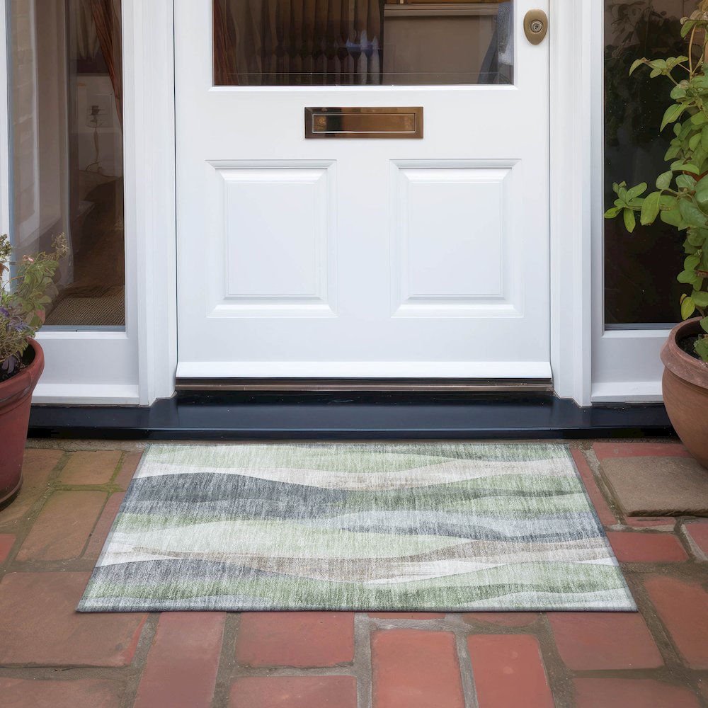Machine Washable Indoor/Outdoor Chantille Fern 1'8" x 2'6" Rug. Picture 6