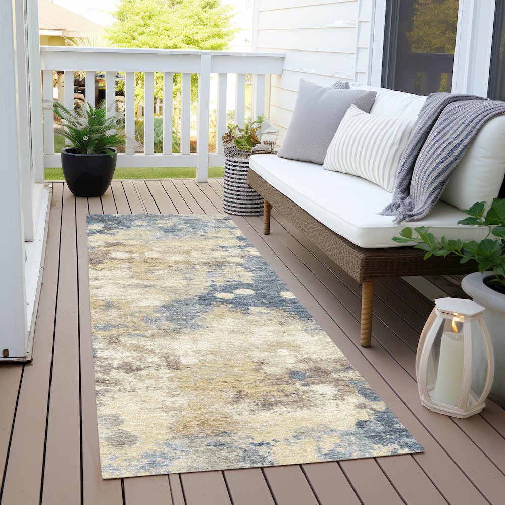 Machine Washable Indoor/Outdoor Chantille Gold 2'3" x 7'6" Runner Rug. Picture 6
