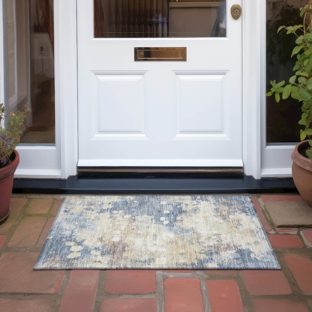 Machine Washable Indoor/Outdoor Chantille Gold 1'8" x 2'6" Rug. Picture 6