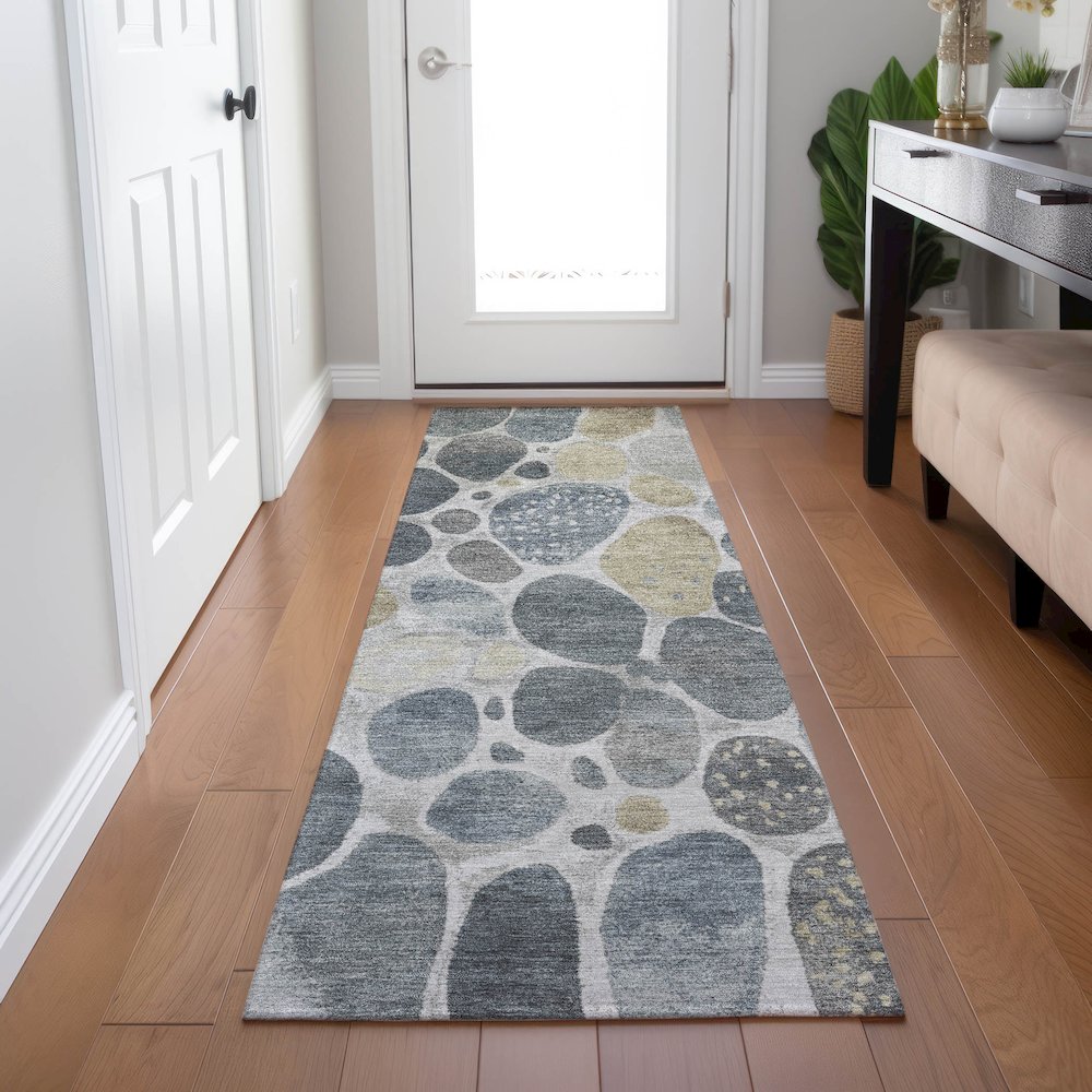 Machine Washable Indoor/Outdoor Chantille Pewter 2'3" x 7'6" Runner Rug. Picture 5