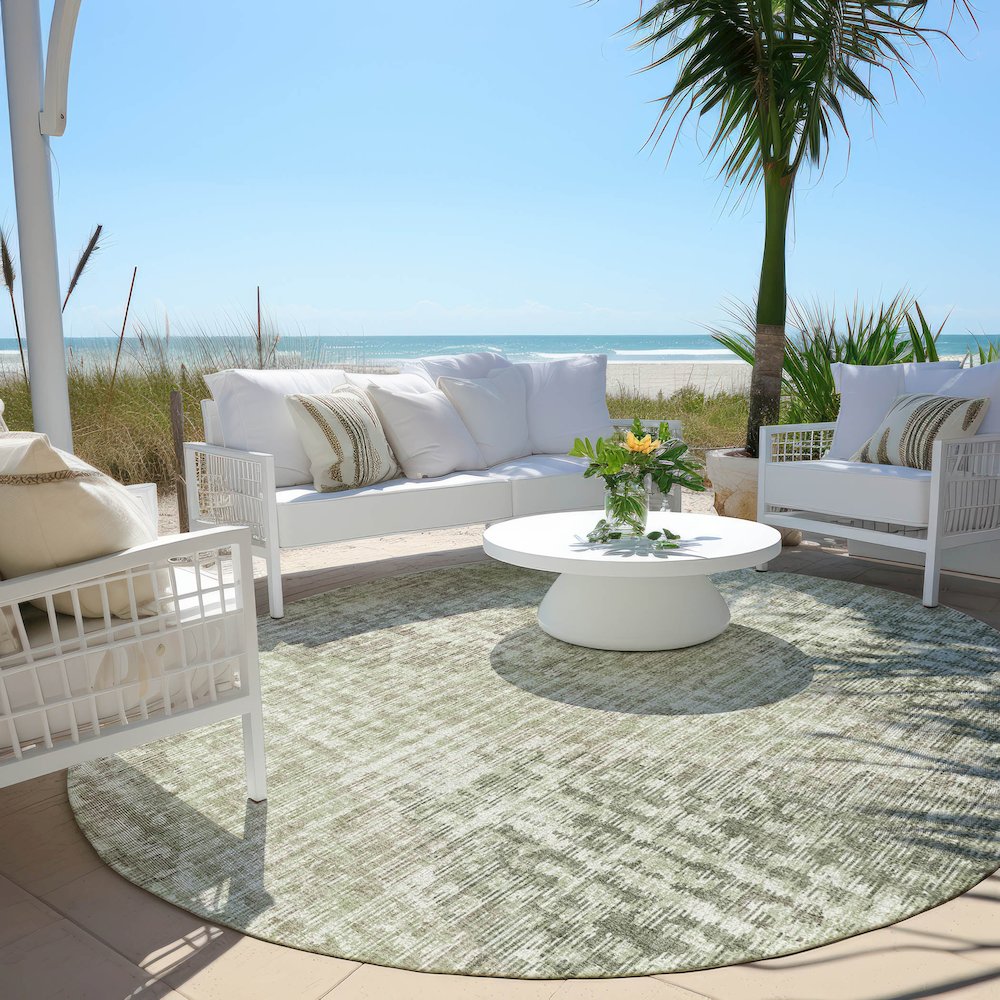 Machine Washable Indoor/Outdoor Chantille Fern 8' x 8' Round Rug. Picture 6